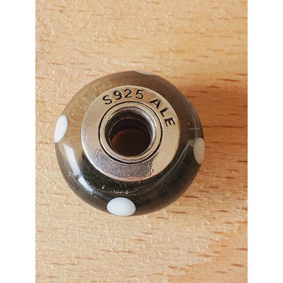 Pandora Seeing Spots Black And Light Gray Murano Glass Charm Bead - Picture 3 of 6